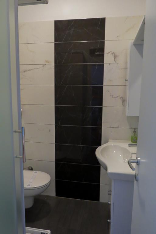 Bed And Breakfast Four Rooms Zadar Bagian luar foto