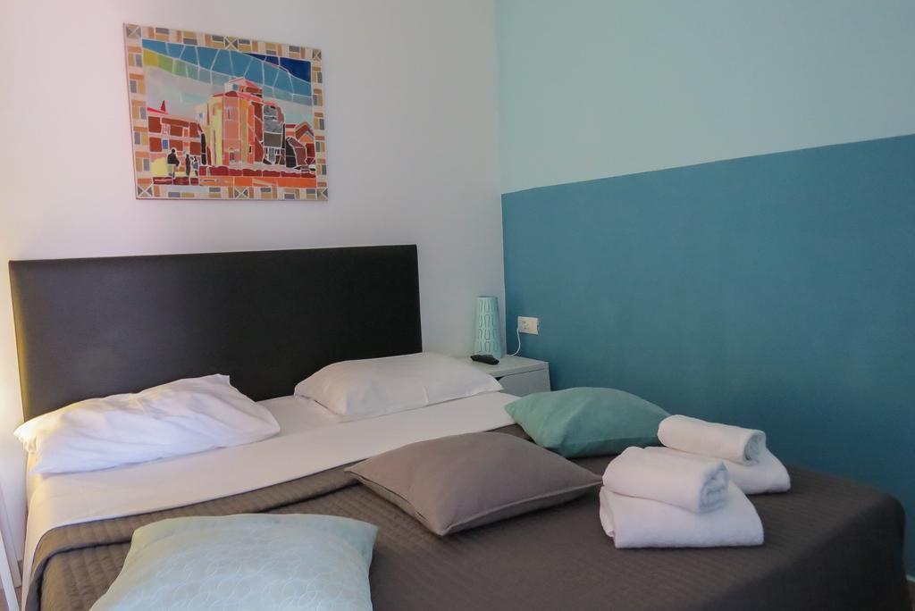 Bed And Breakfast Four Rooms Zadar Bagian luar foto
