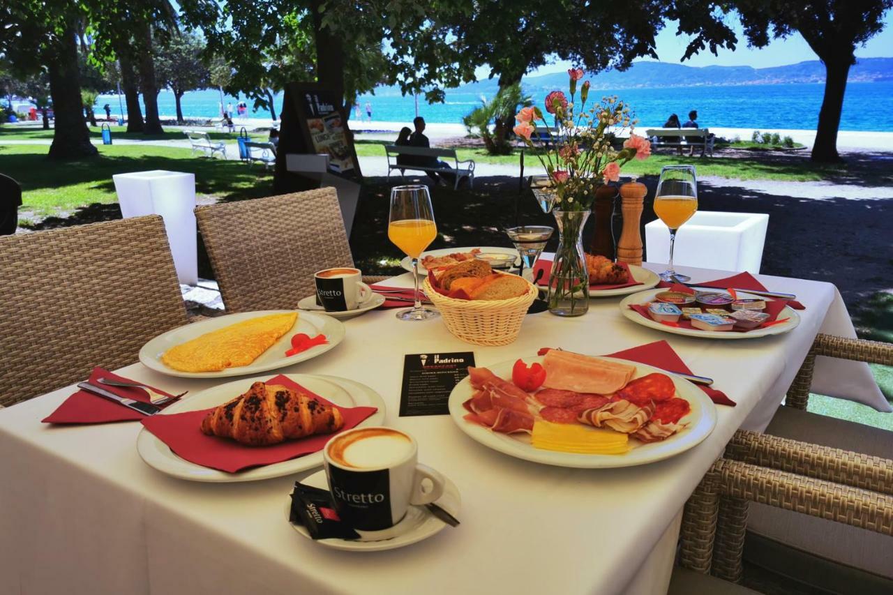 Bed And Breakfast Four Rooms Zadar Bagian luar foto